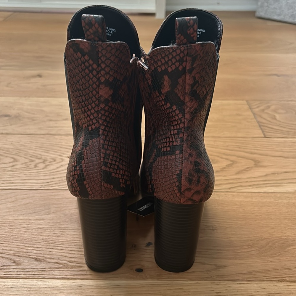 Express booties - Picture 2 of 5